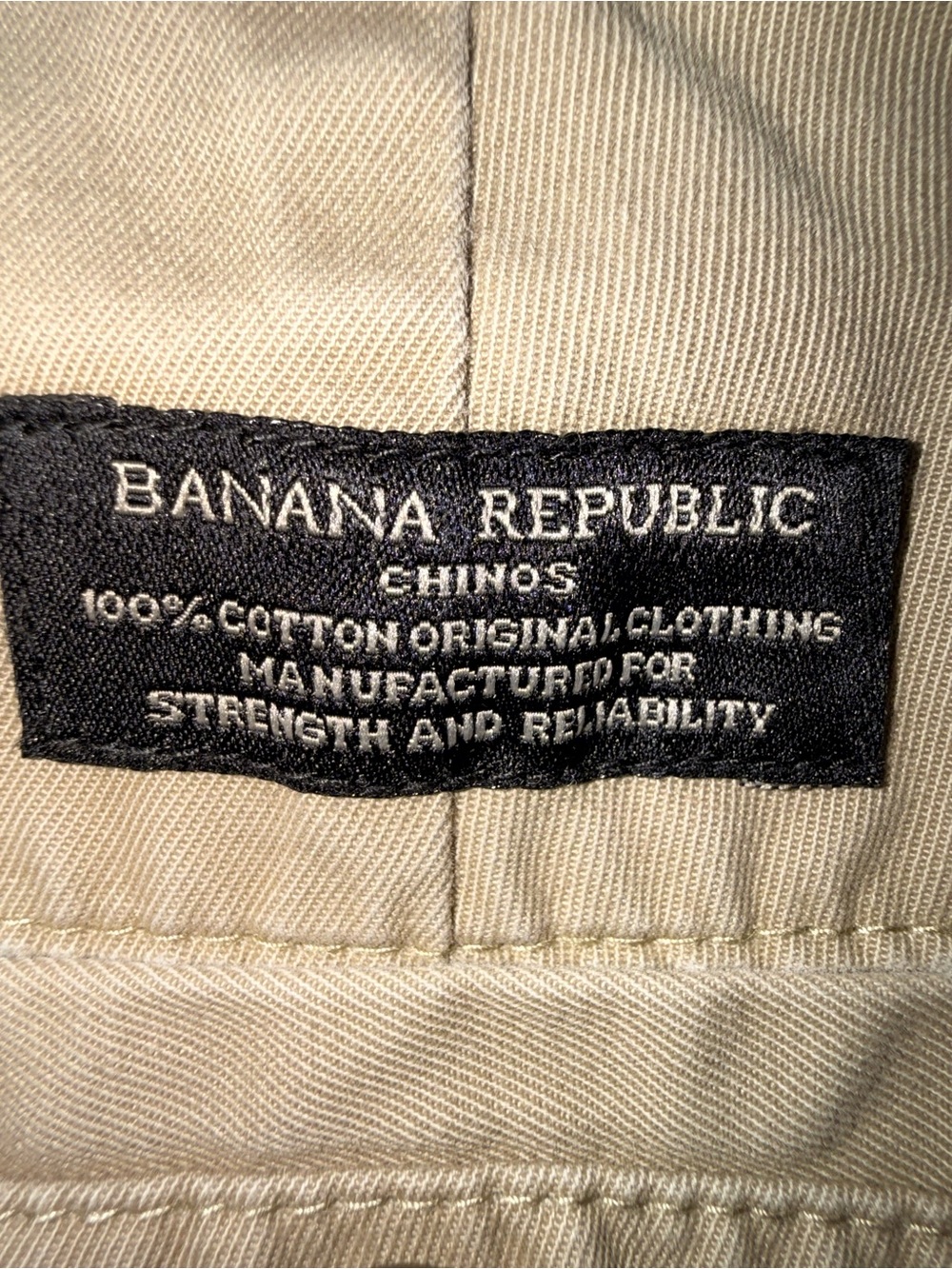 Banana Republic Chinos - Light Khaki 🍌🏝️